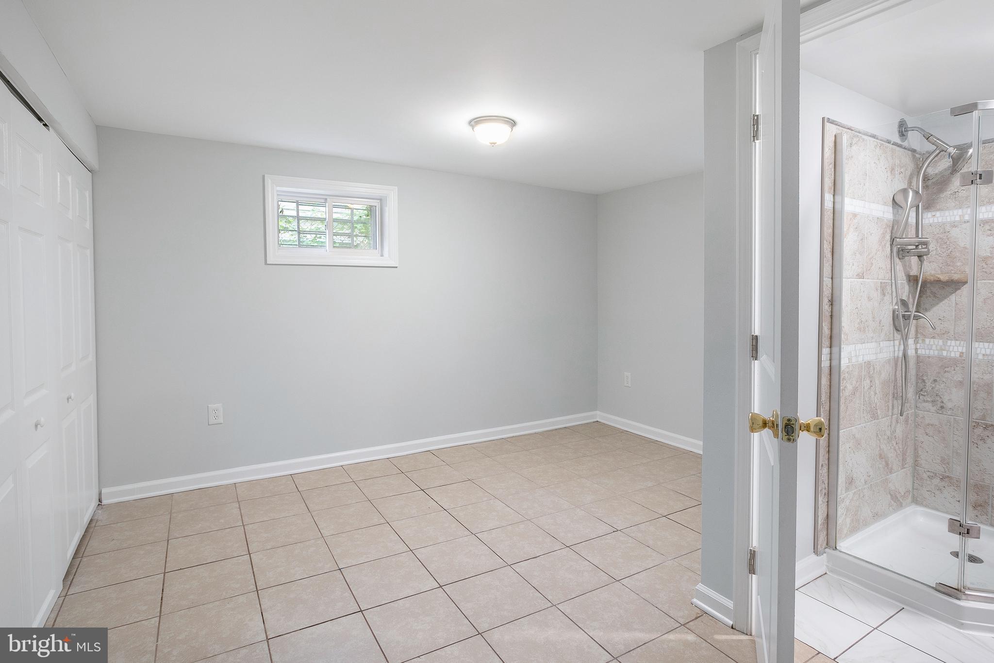 CAPITOL HEIGHTS - Residential