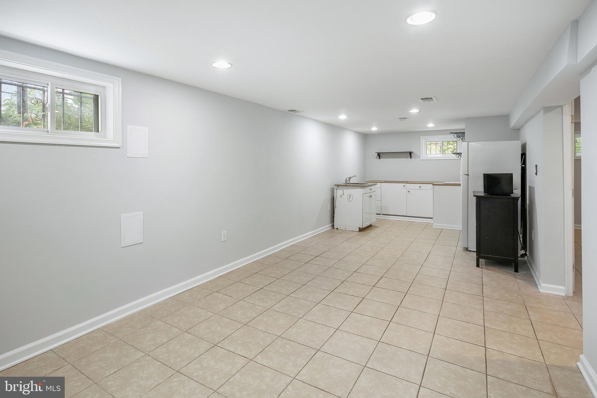 CAPITOL HEIGHTS - Residential