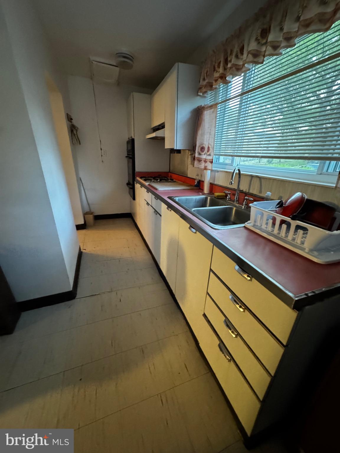 CHAPEL OAKS - Residential