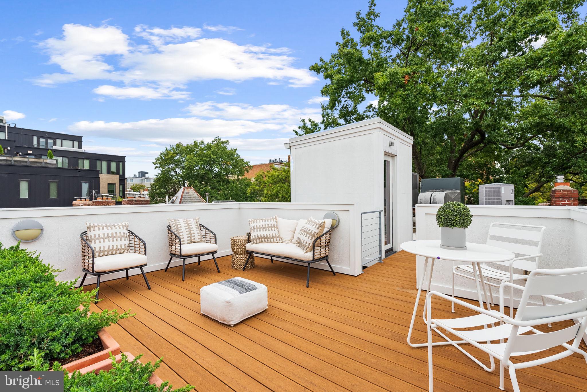 DUPONT CIRCLE - Residential