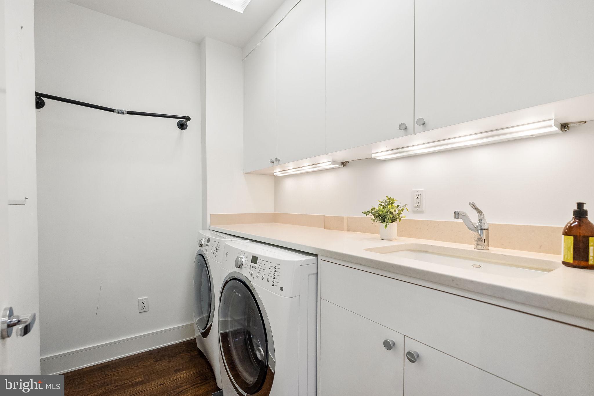 DUPONT CIRCLE - Residential
