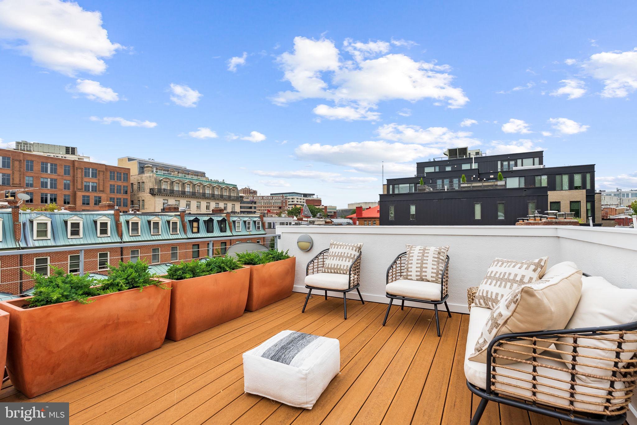 DUPONT CIRCLE - Residential