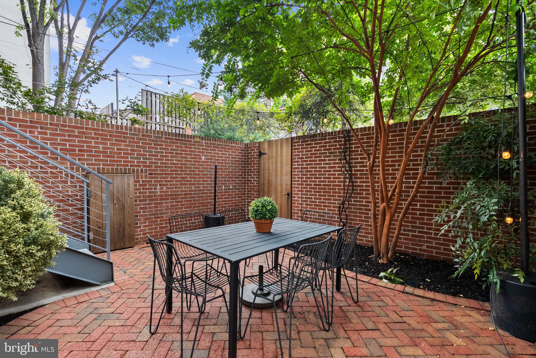 DUPONT CIRCLE - Residential