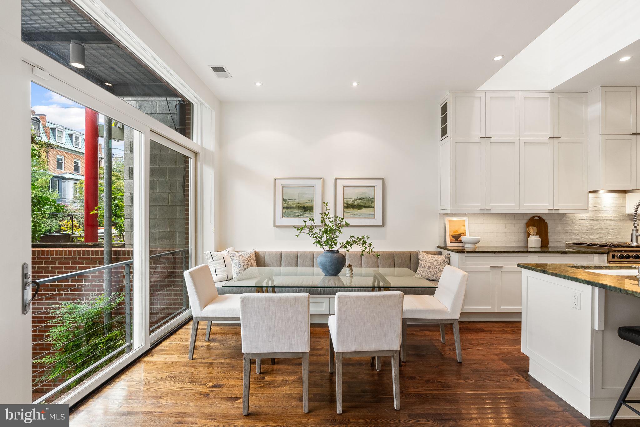 DUPONT CIRCLE - Residential