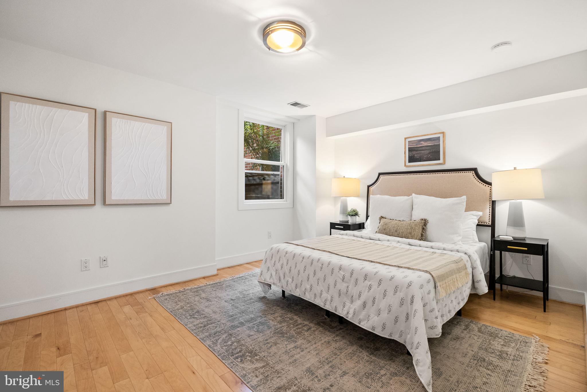 DUPONT CIRCLE - Residential