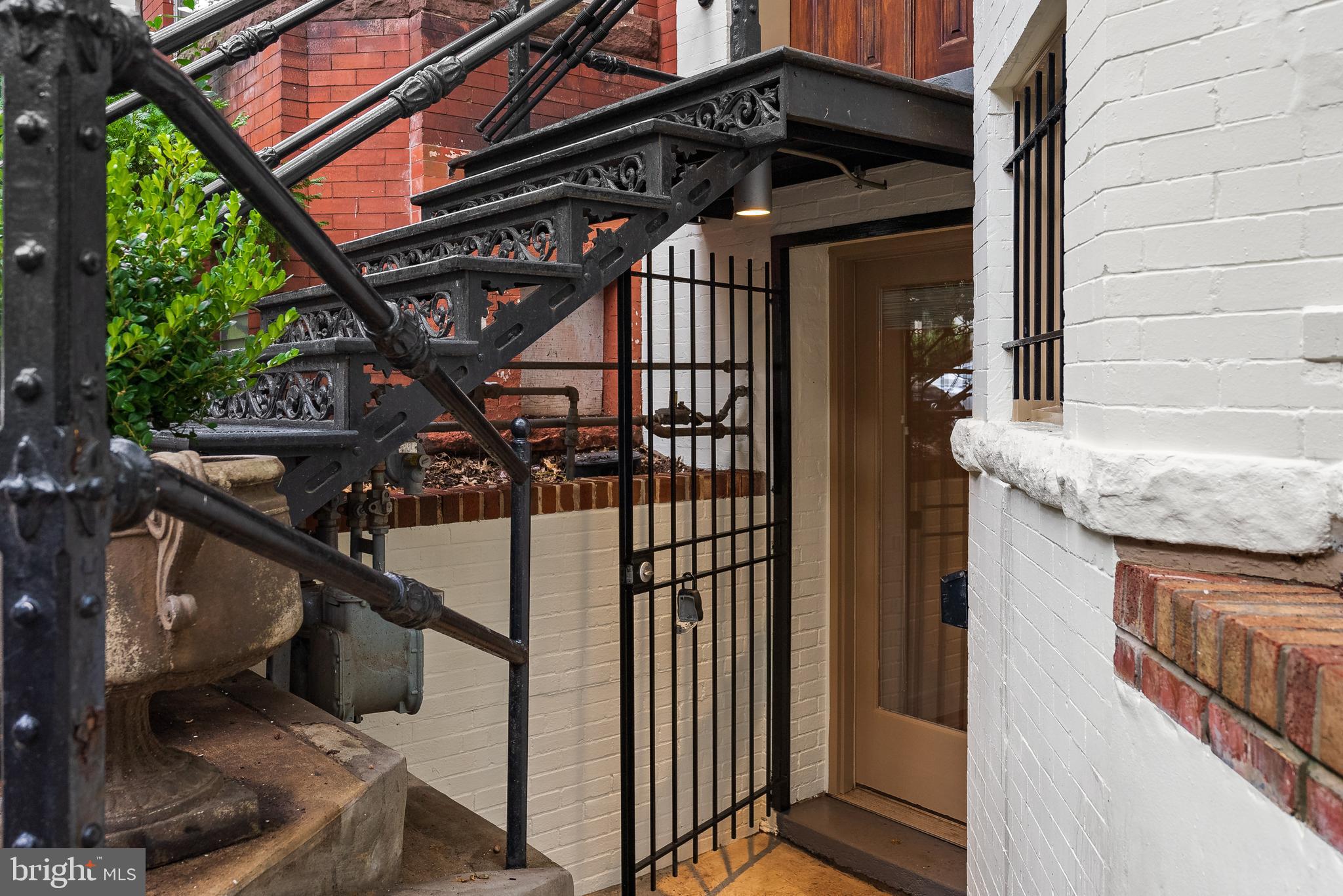 DUPONT CIRCLE - Residential