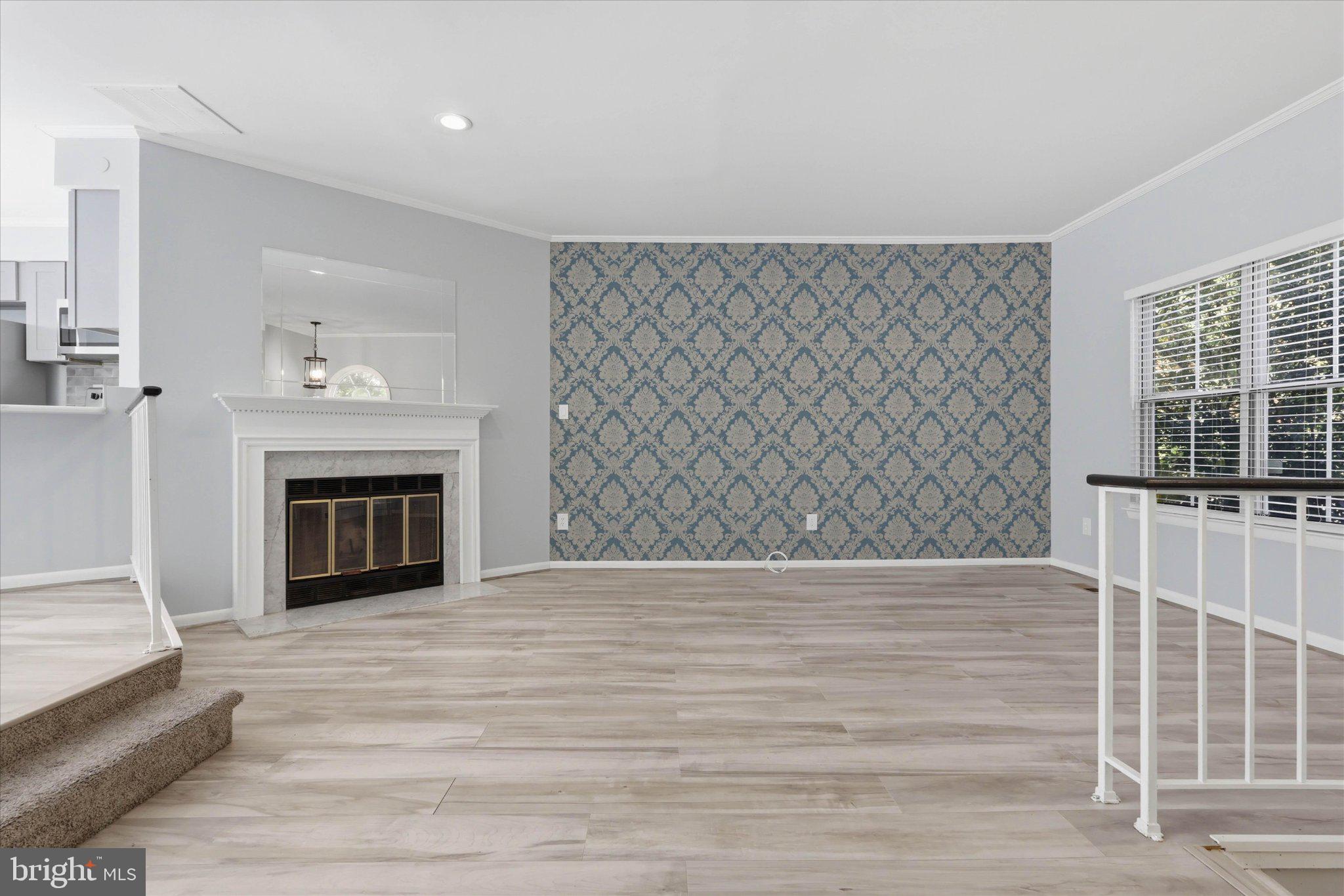 20116 TIMBER OAK LANE 203