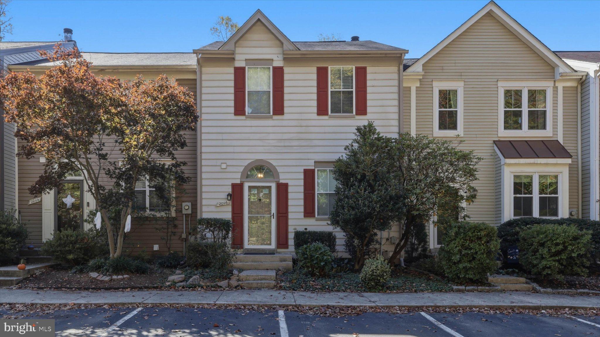 20116 TIMBER OAK LANE 203