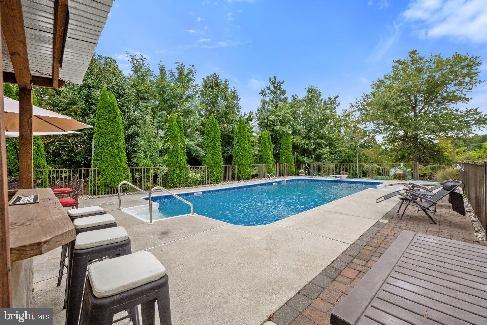 5 ORCHARD DRIVE