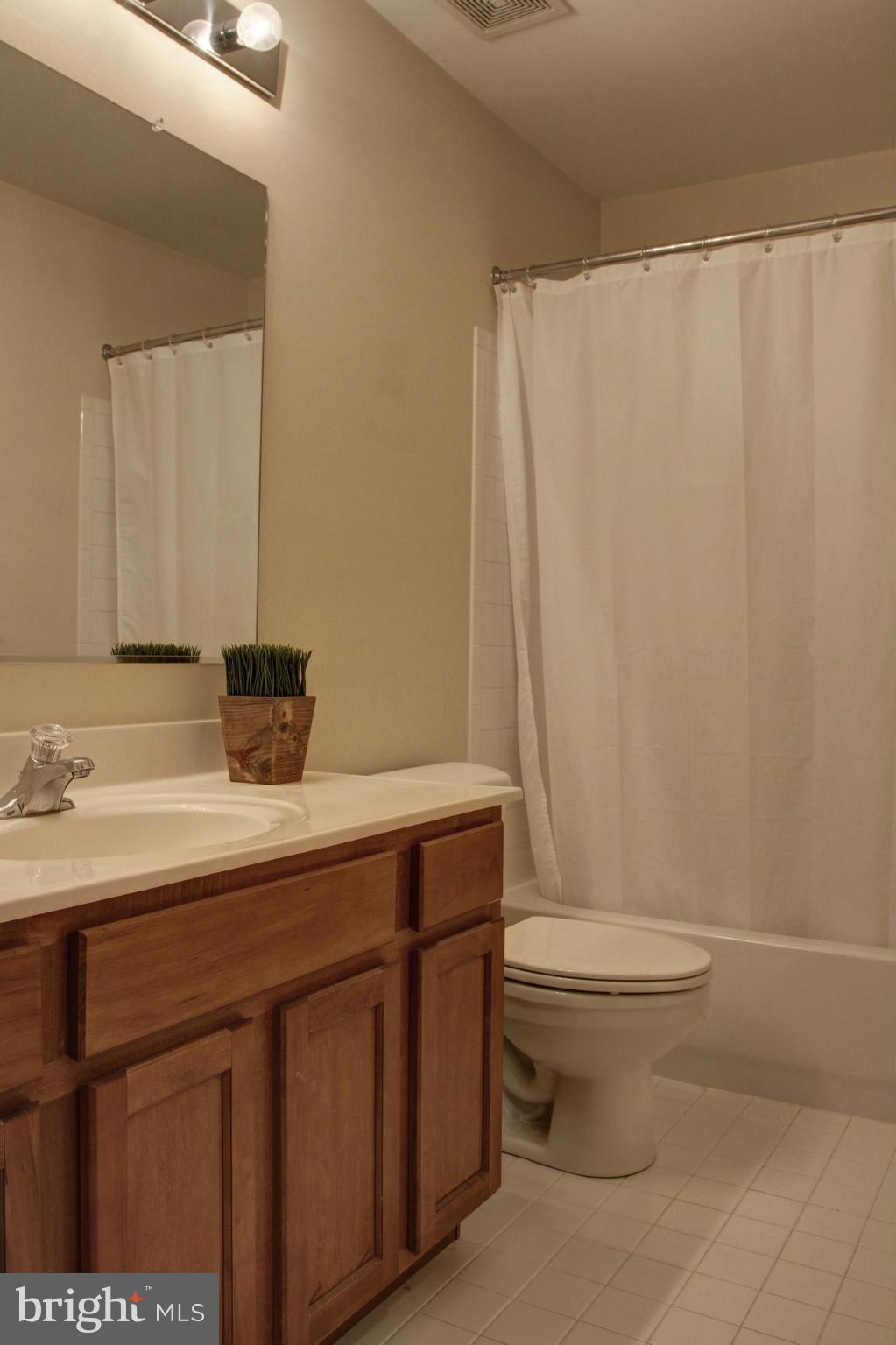 PINEY ORCHARD - Residential