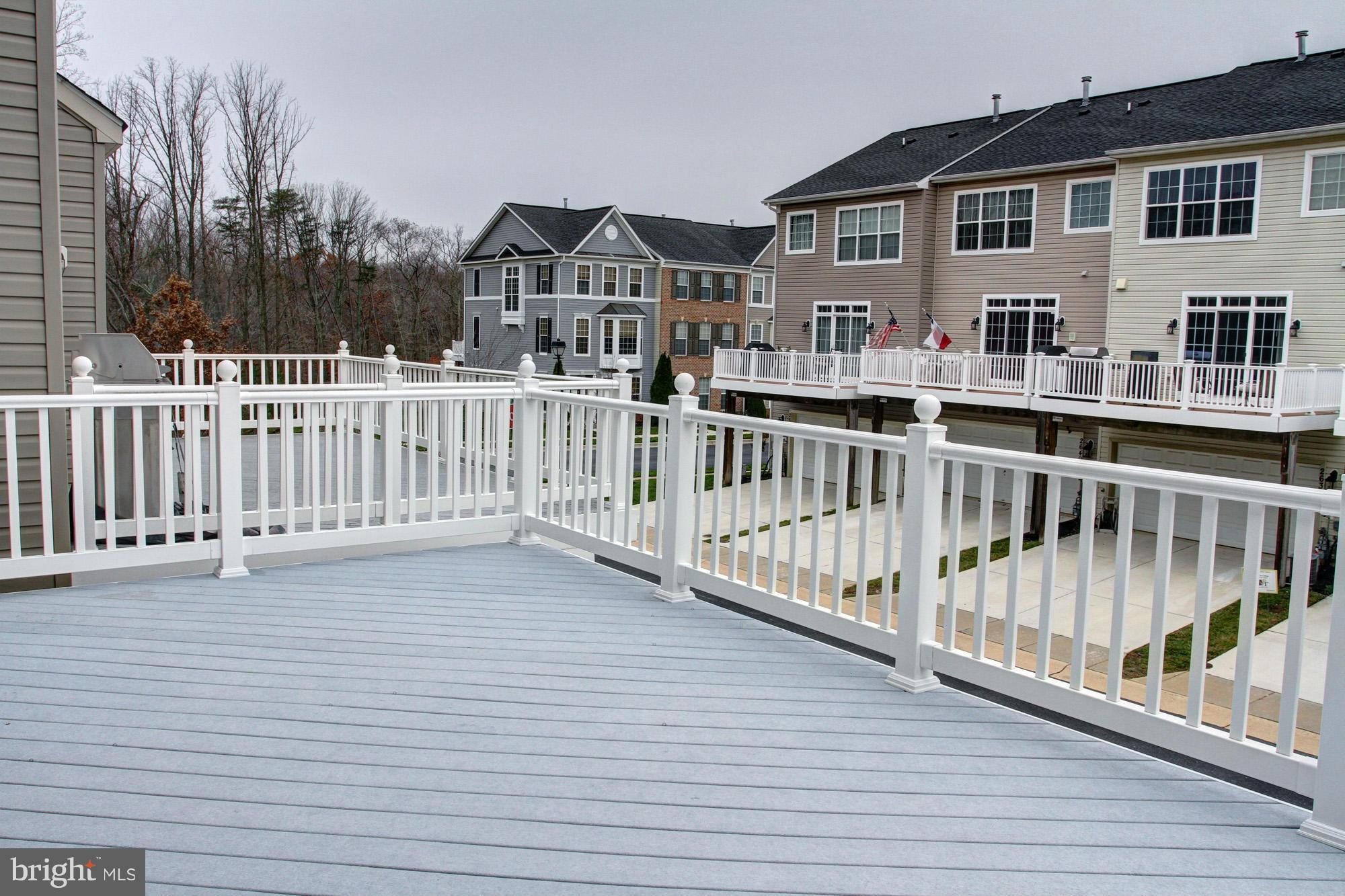 PINEY ORCHARD - Residential