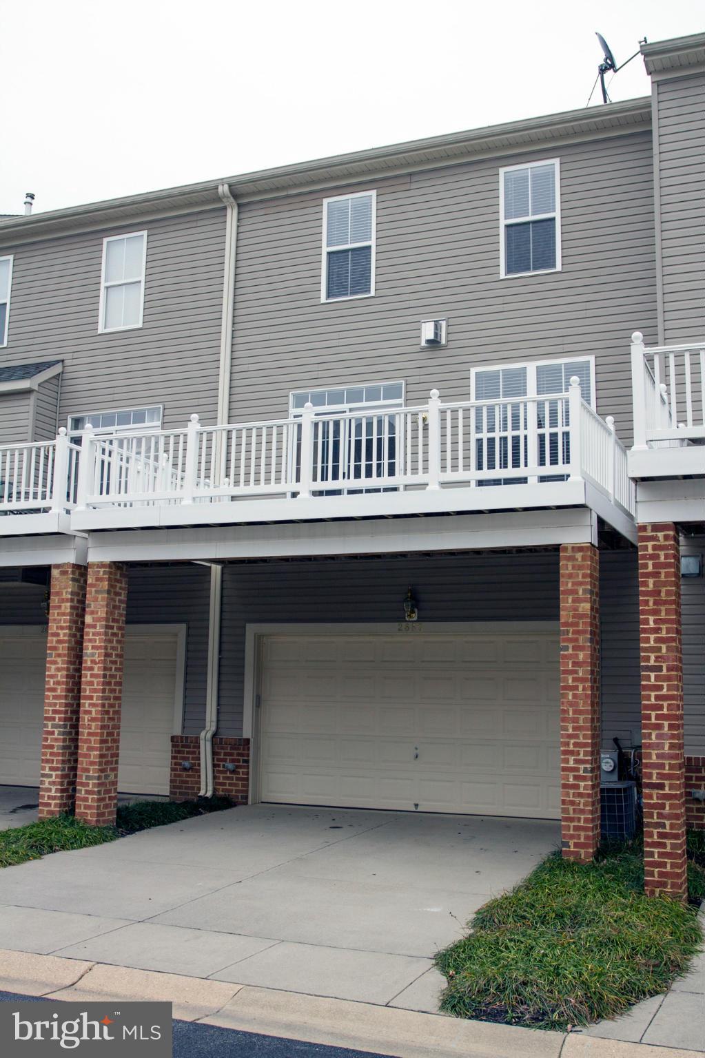 PINEY ORCHARD - Residential