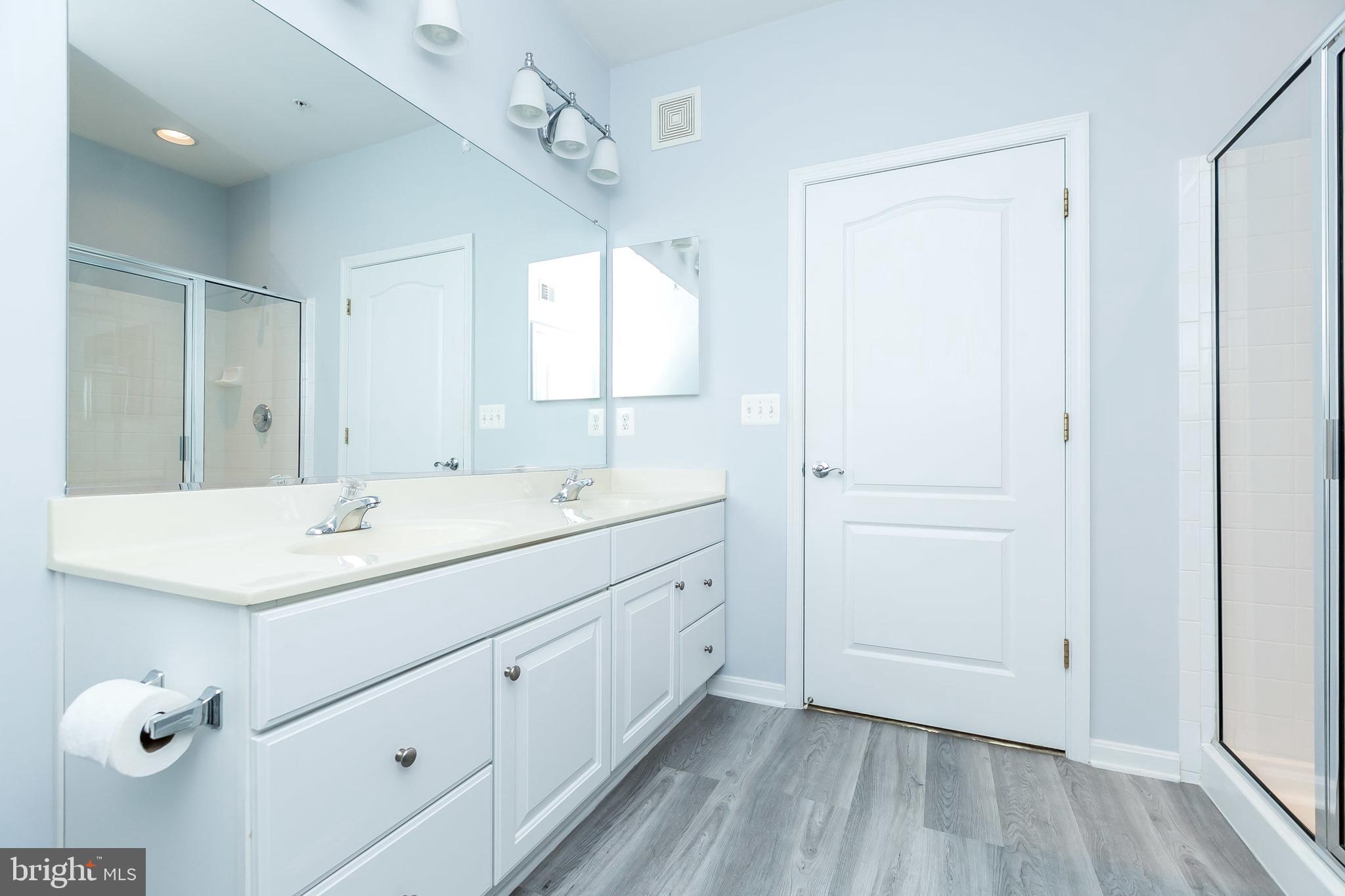 PINEY ORCHARD - Residential