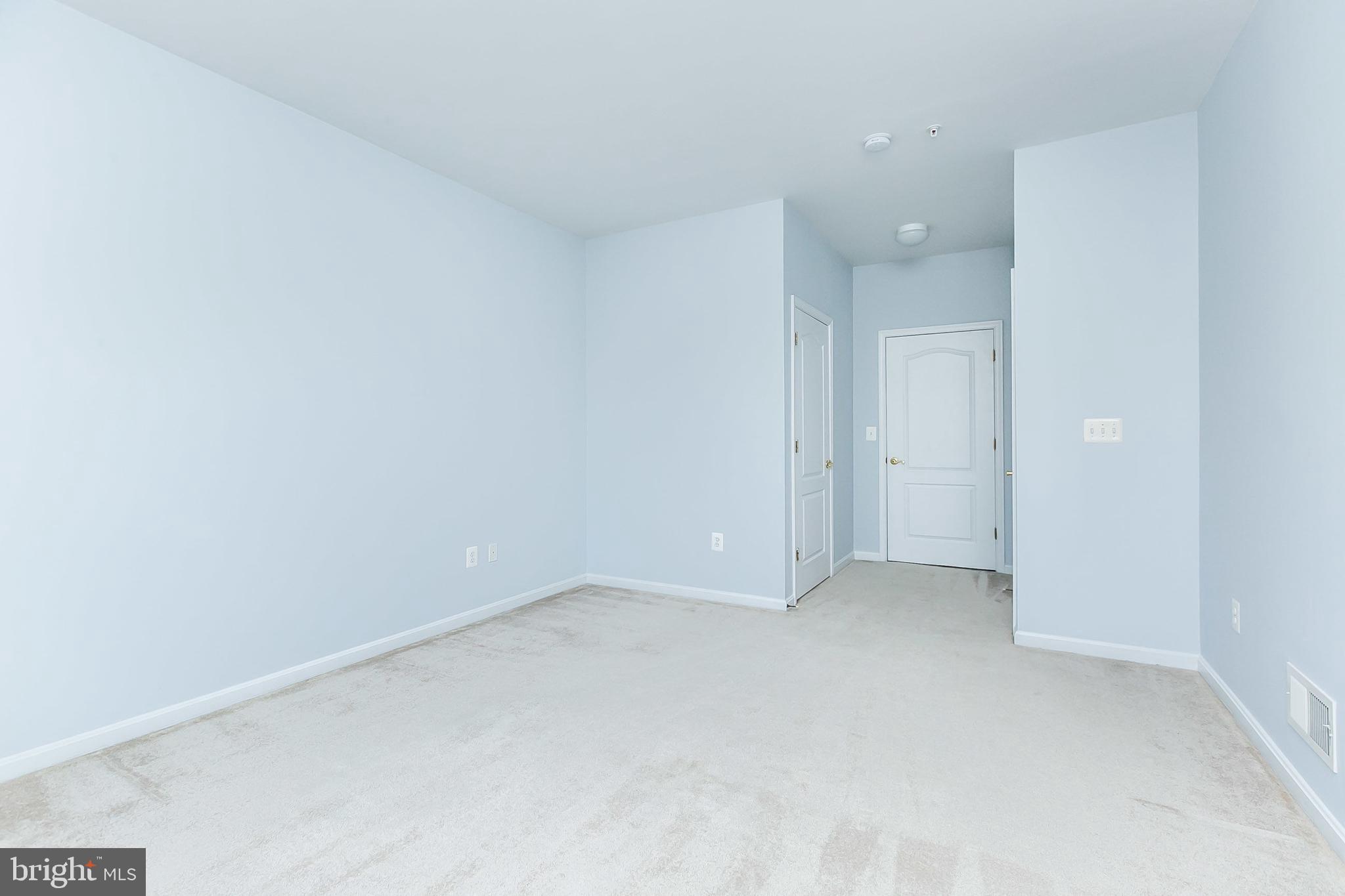 PINEY ORCHARD - Residential