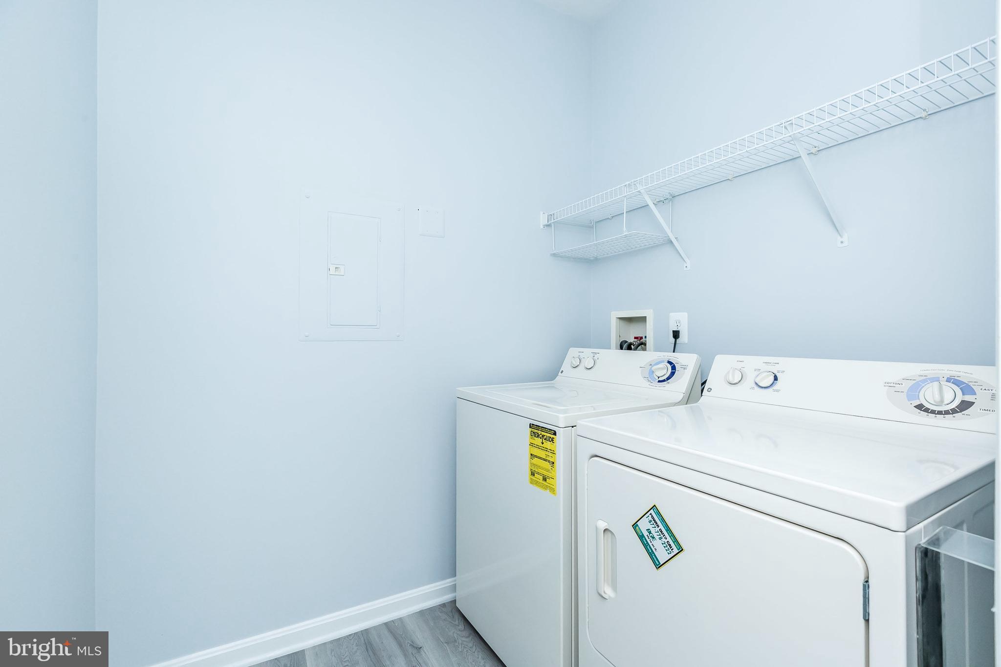 PINEY ORCHARD - Residential