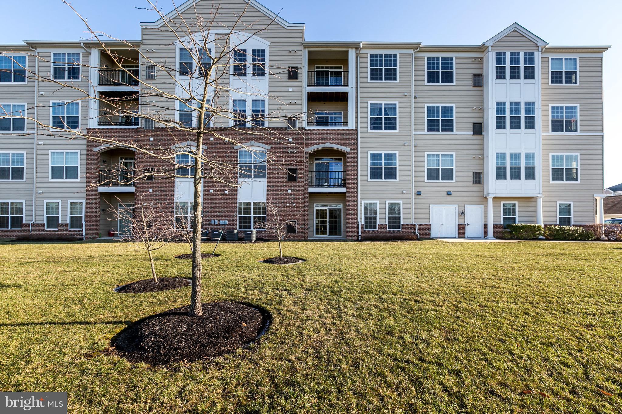 PINEY ORCHARD - Residential