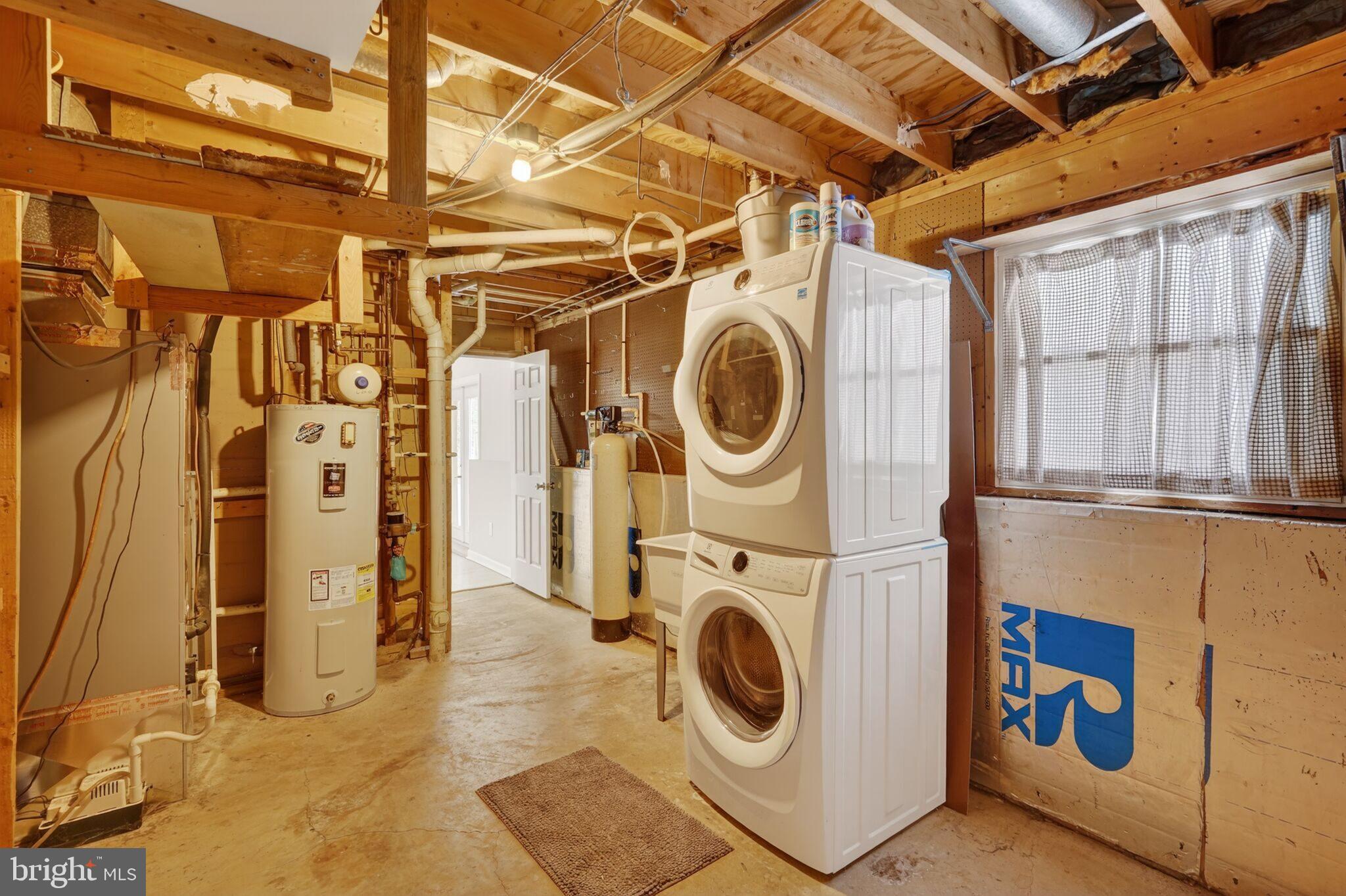 COLLEGE PARK - Residential