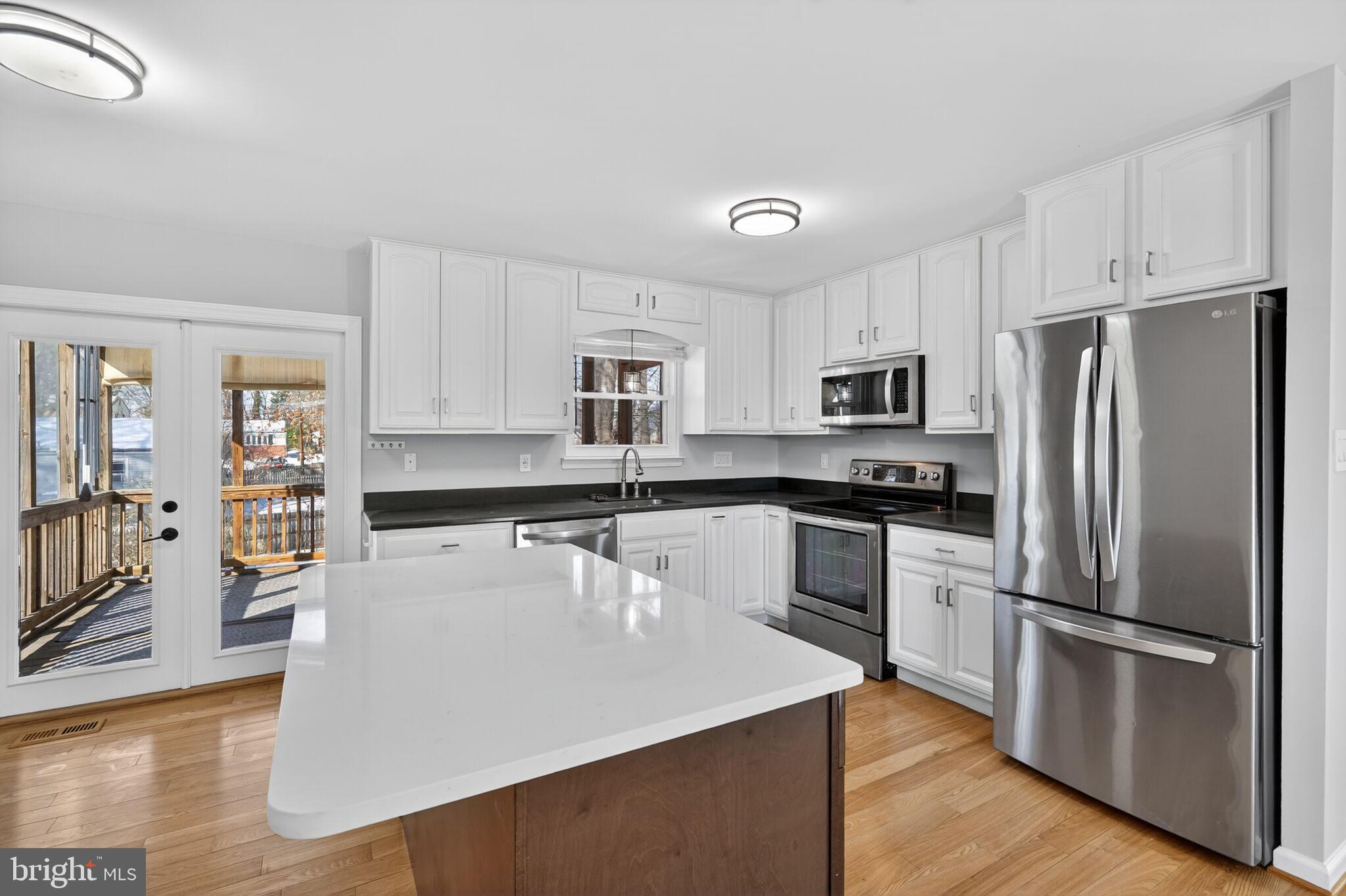 COLLEGE PARK - Residential