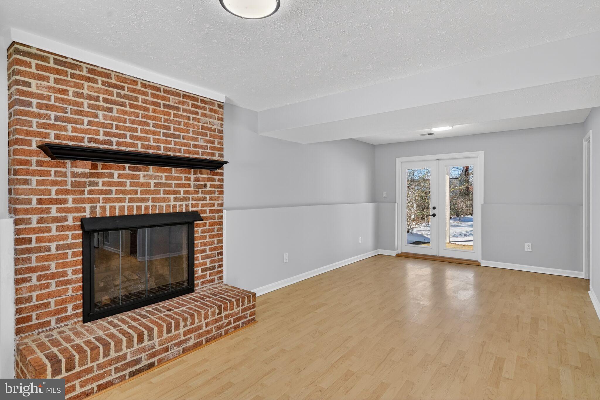 COLLEGE PARK - Residential