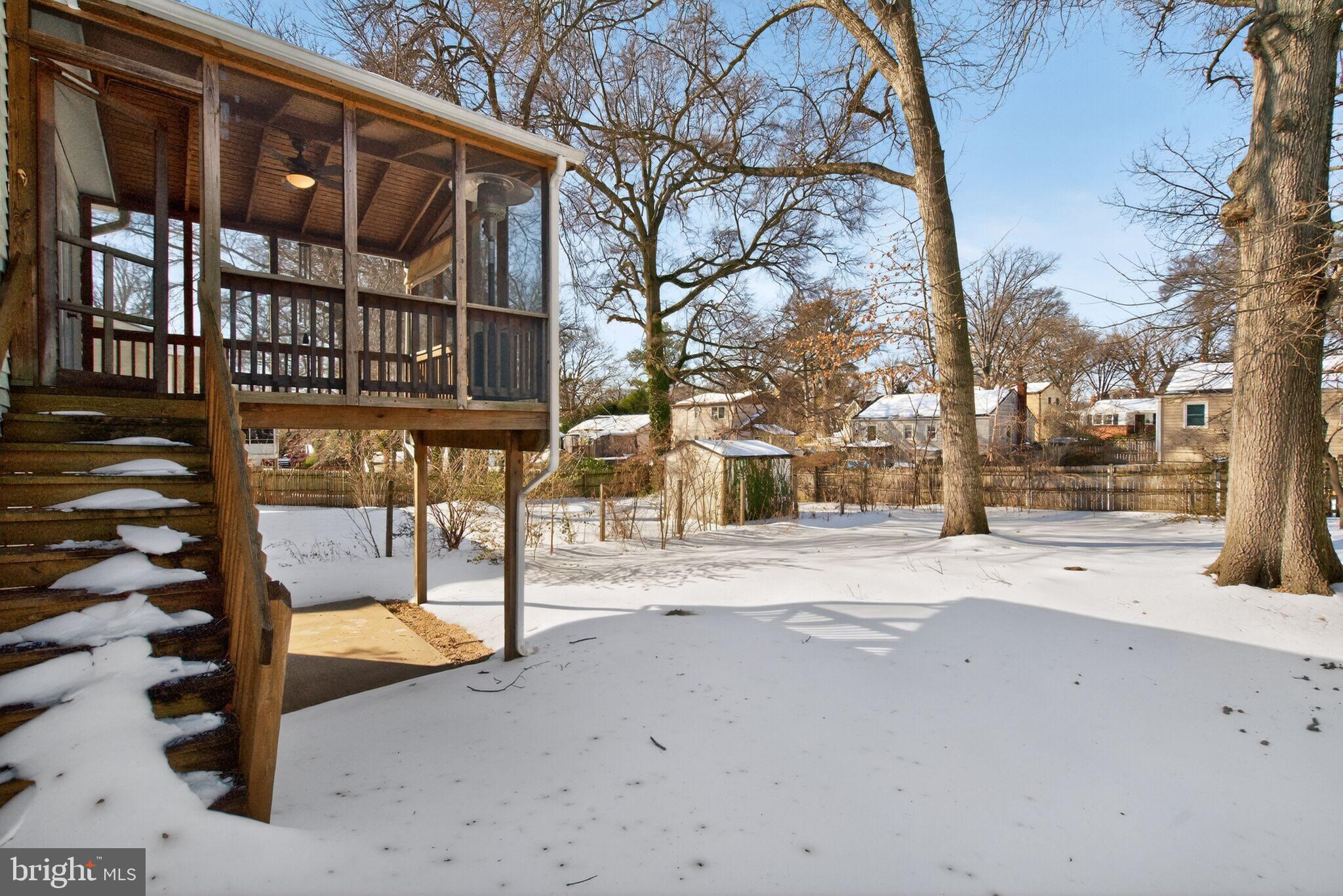 COLLEGE PARK - Residential