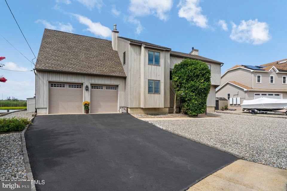 1036 MONTAUK DRIVE