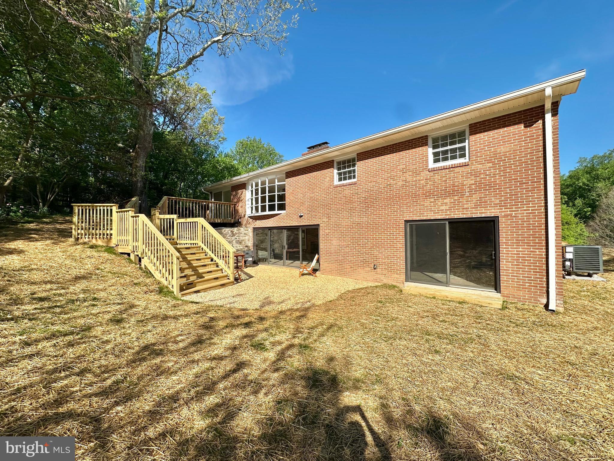 ASHTON POND - Residential