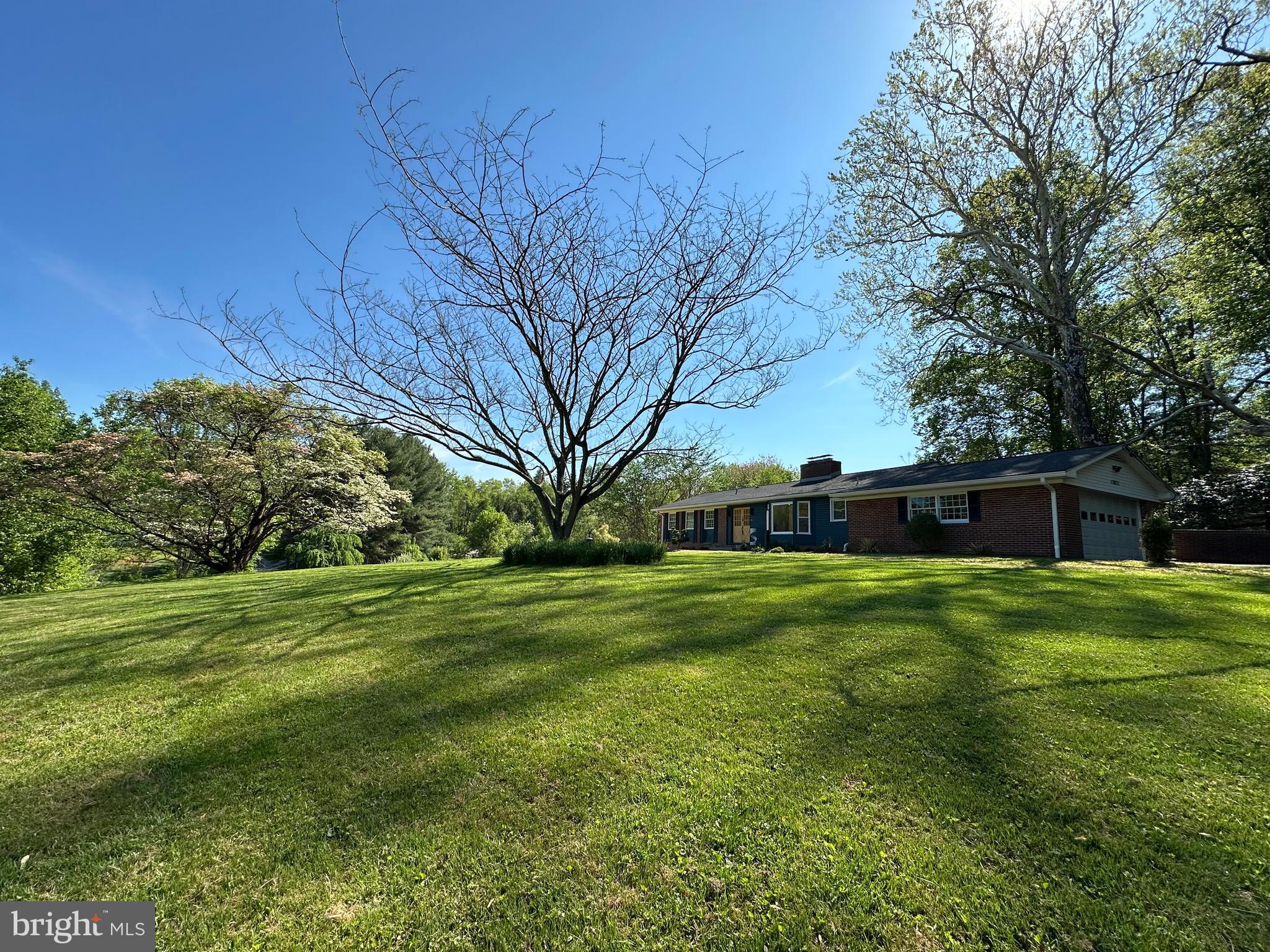 ASHTON POND - Residential