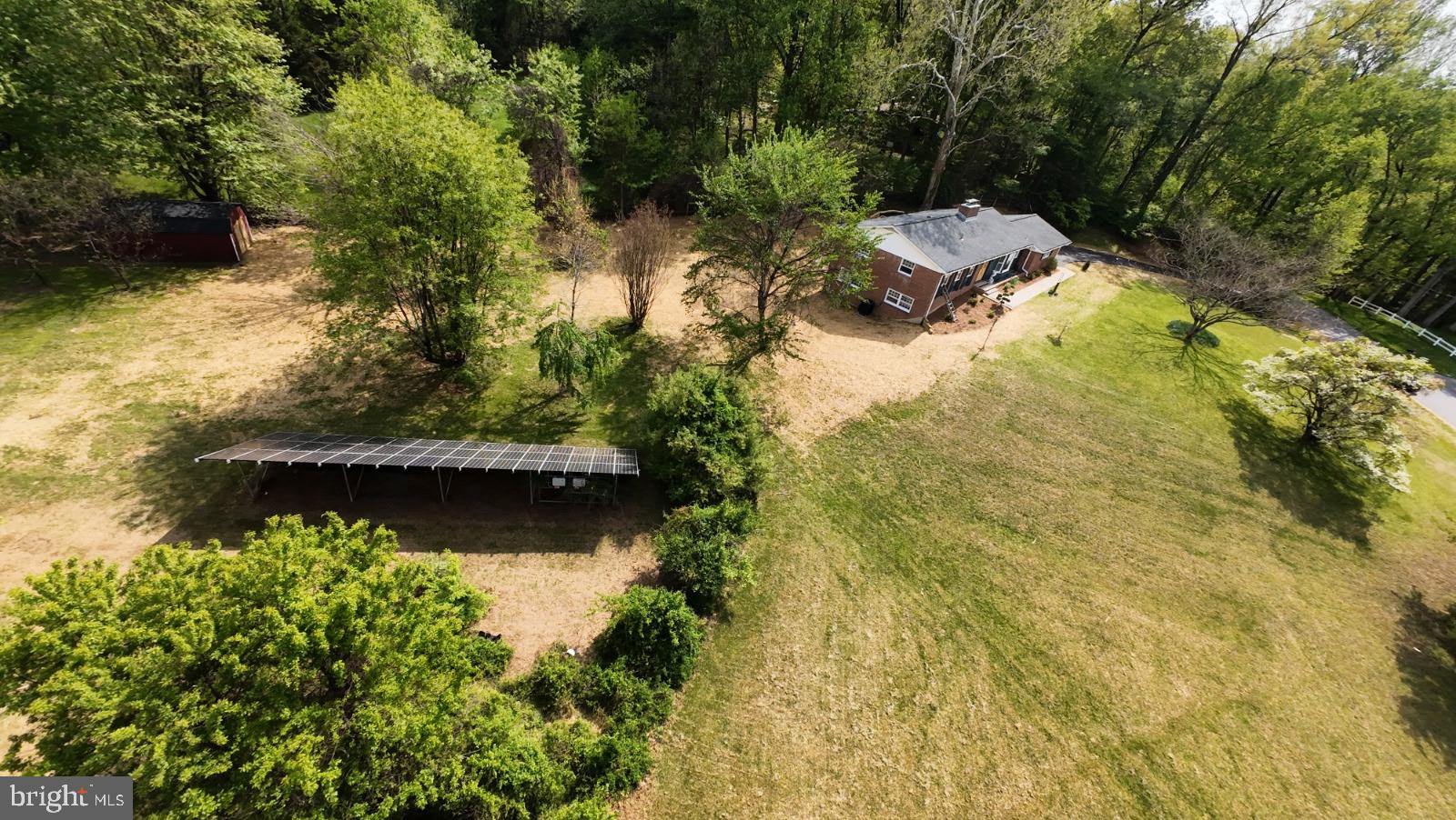 ASHTON POND - Residential