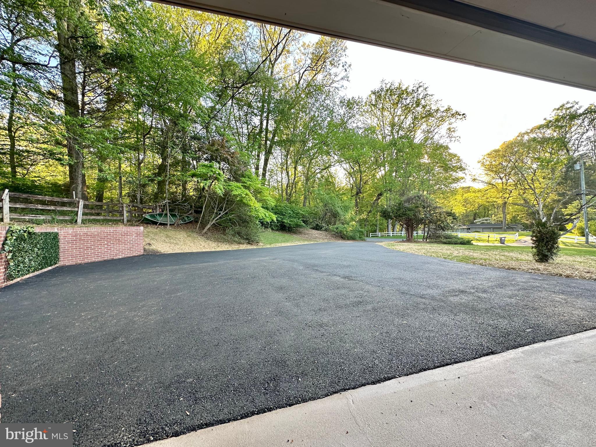 ASHTON POND - Residential