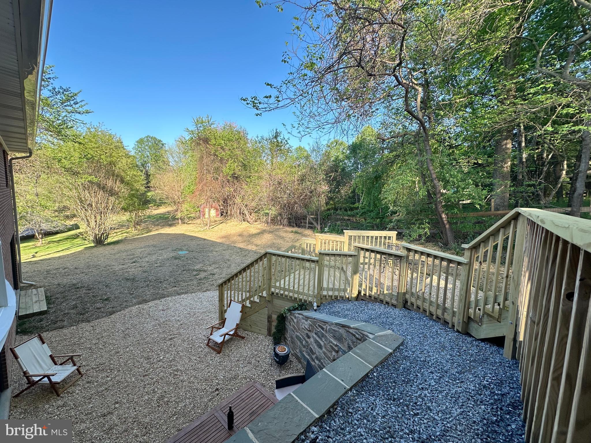 ASHTON POND - Residential