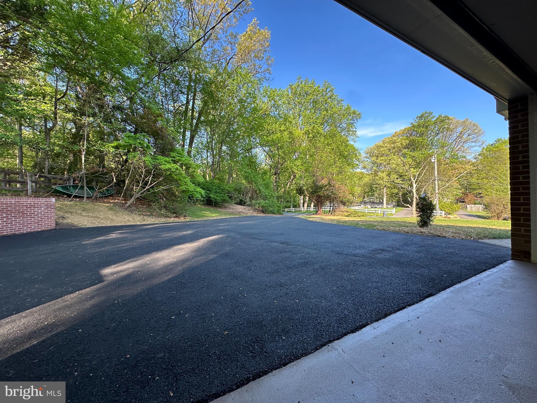 ASHTON POND - Residential