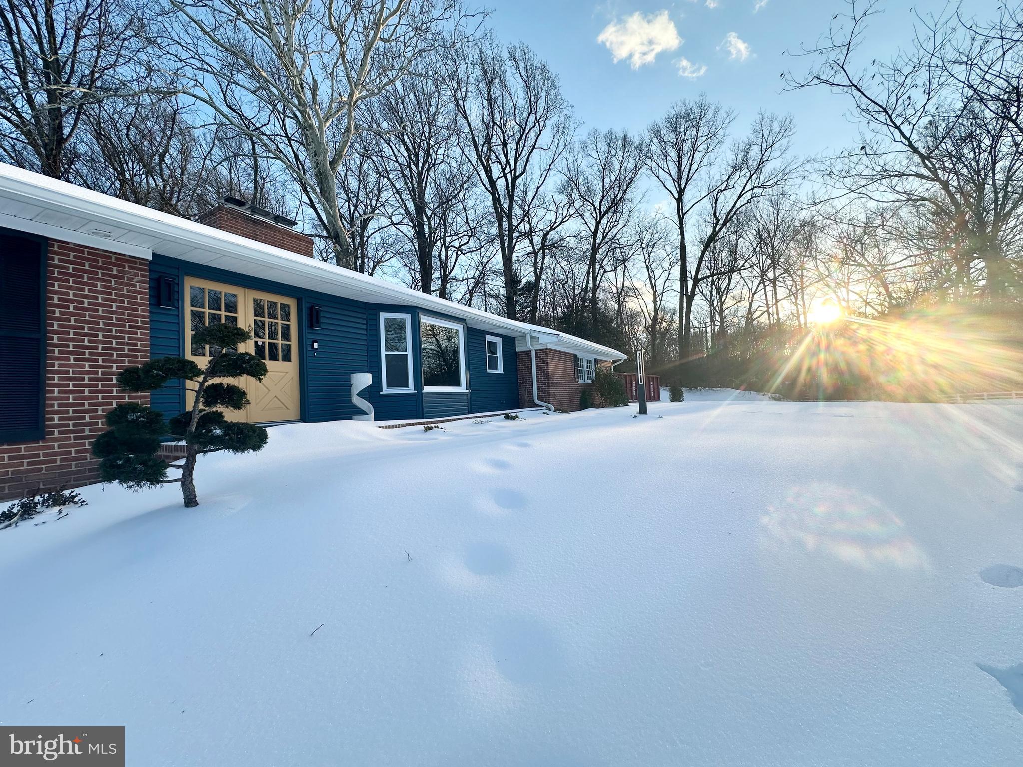 ASHTON POND - Residential
