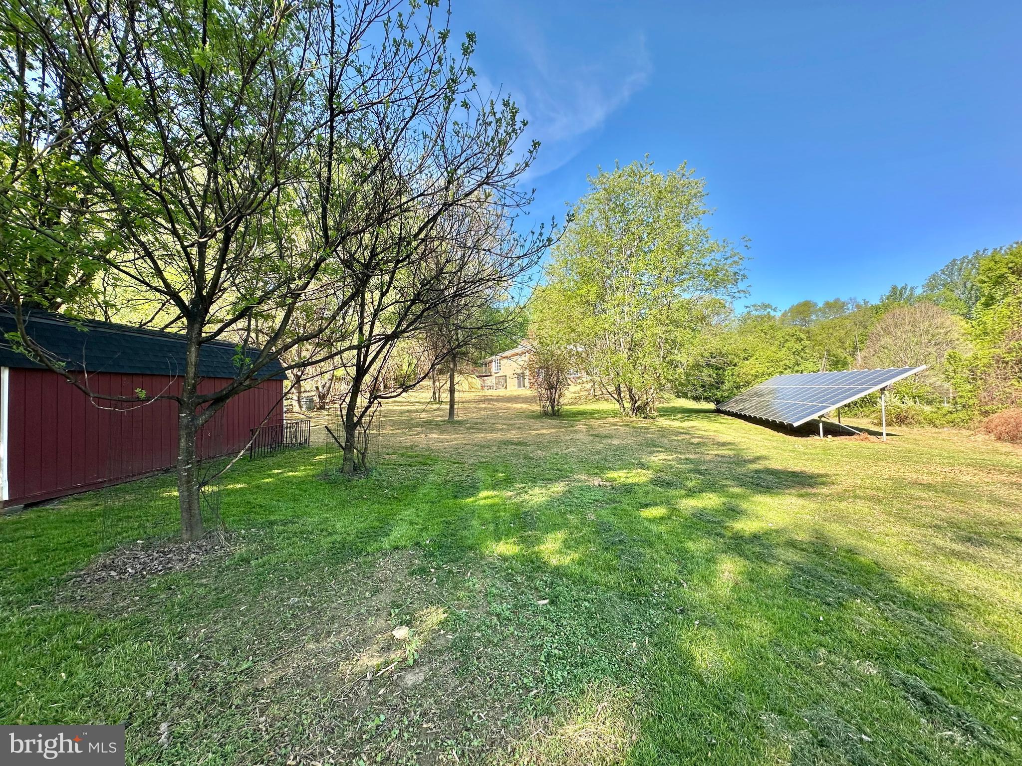 ASHTON POND - Residential