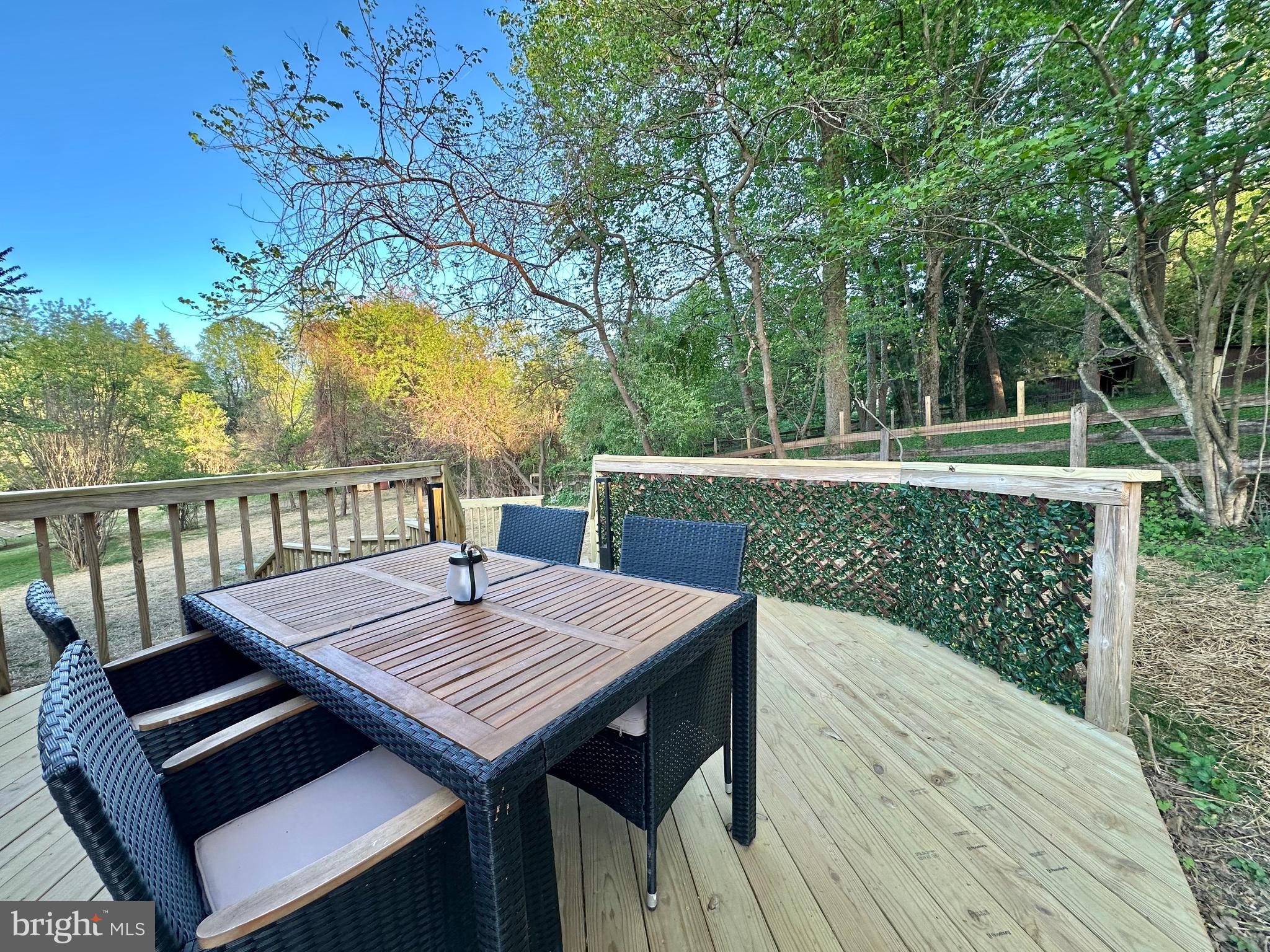 ASHTON POND - Residential