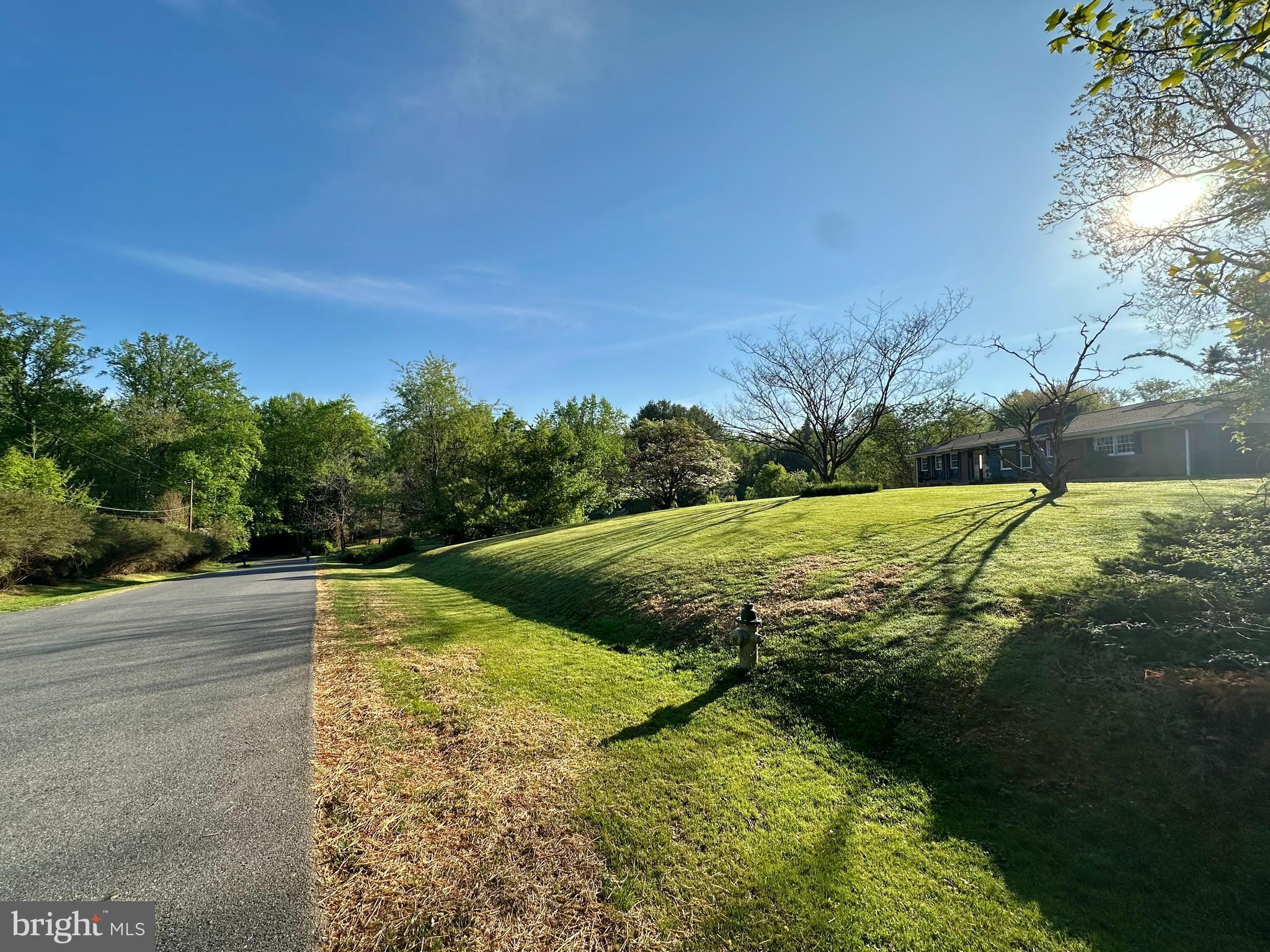 ASHTON POND - Residential