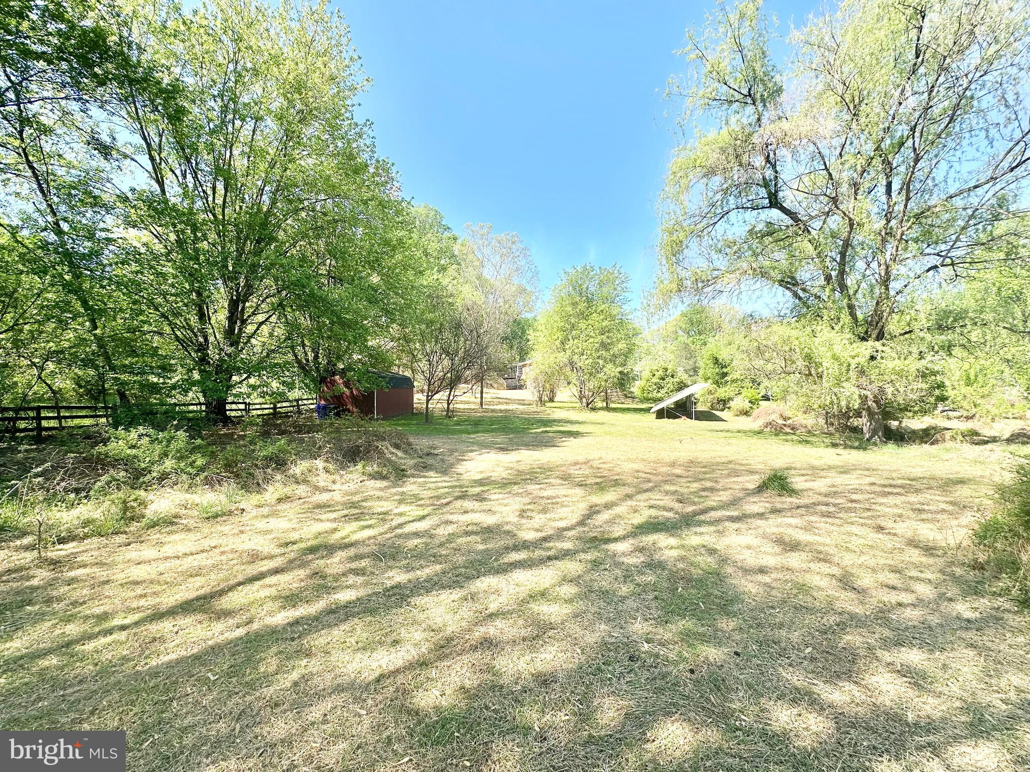 ASHTON POND - Residential
