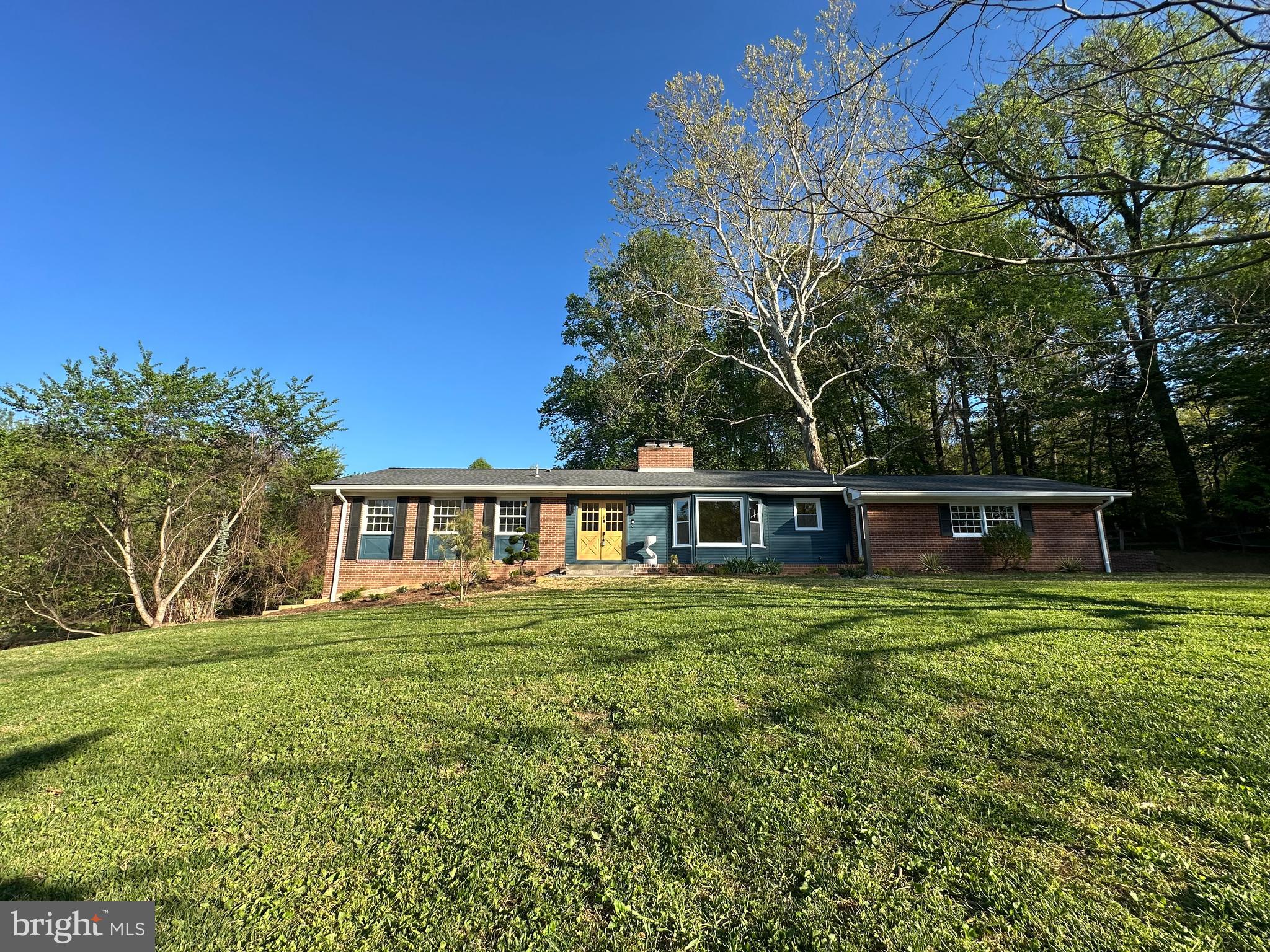 ASHTON POND - Residential