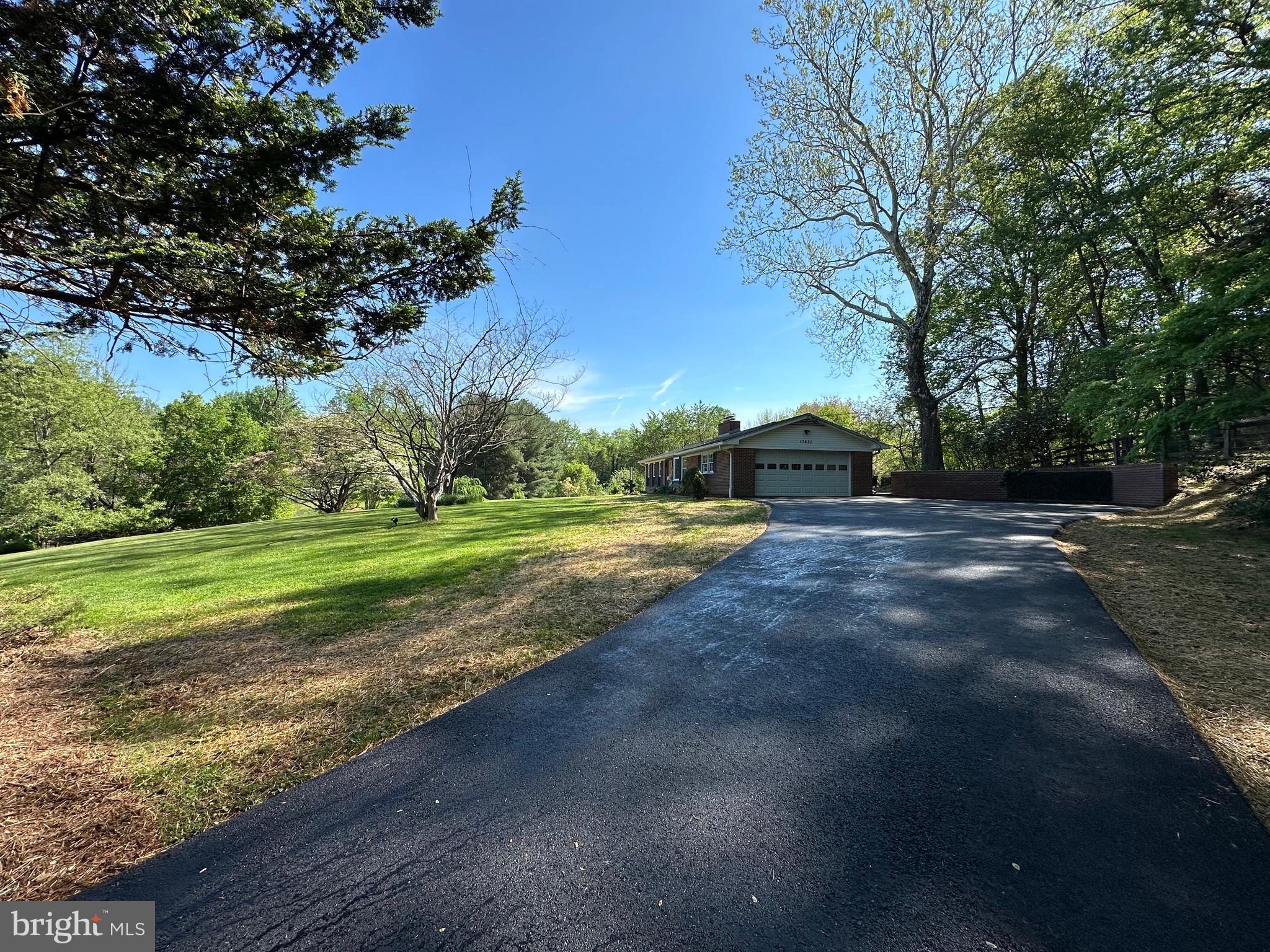 ASHTON POND - Residential