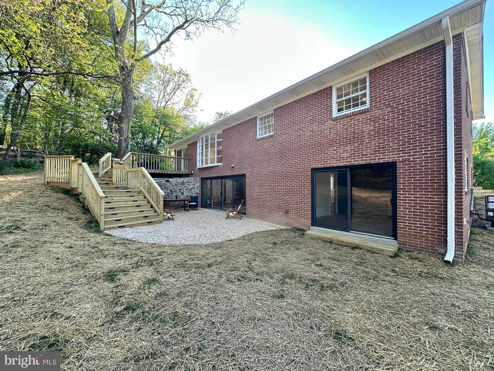 ASHTON POND - Residential