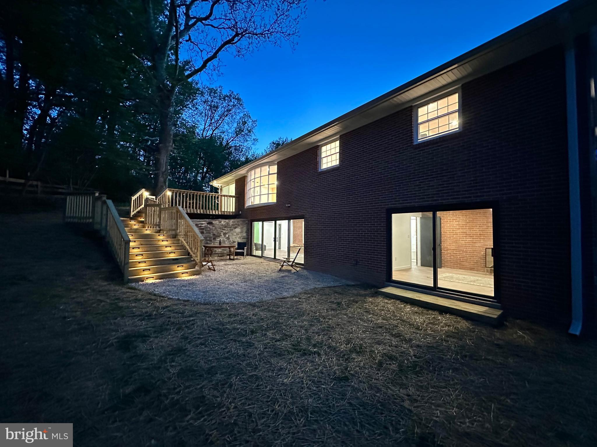 ASHTON POND - Residential