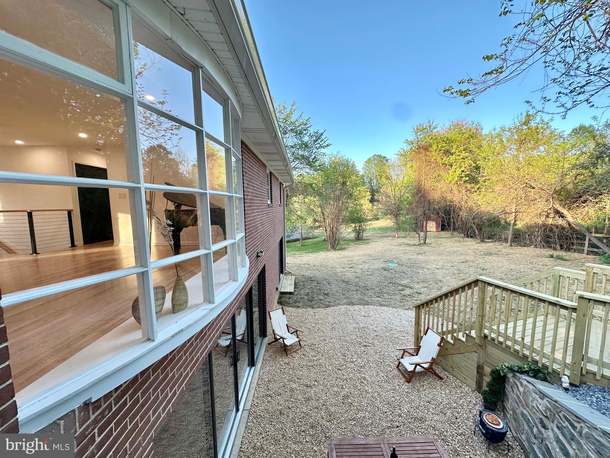 ASHTON POND - Residential