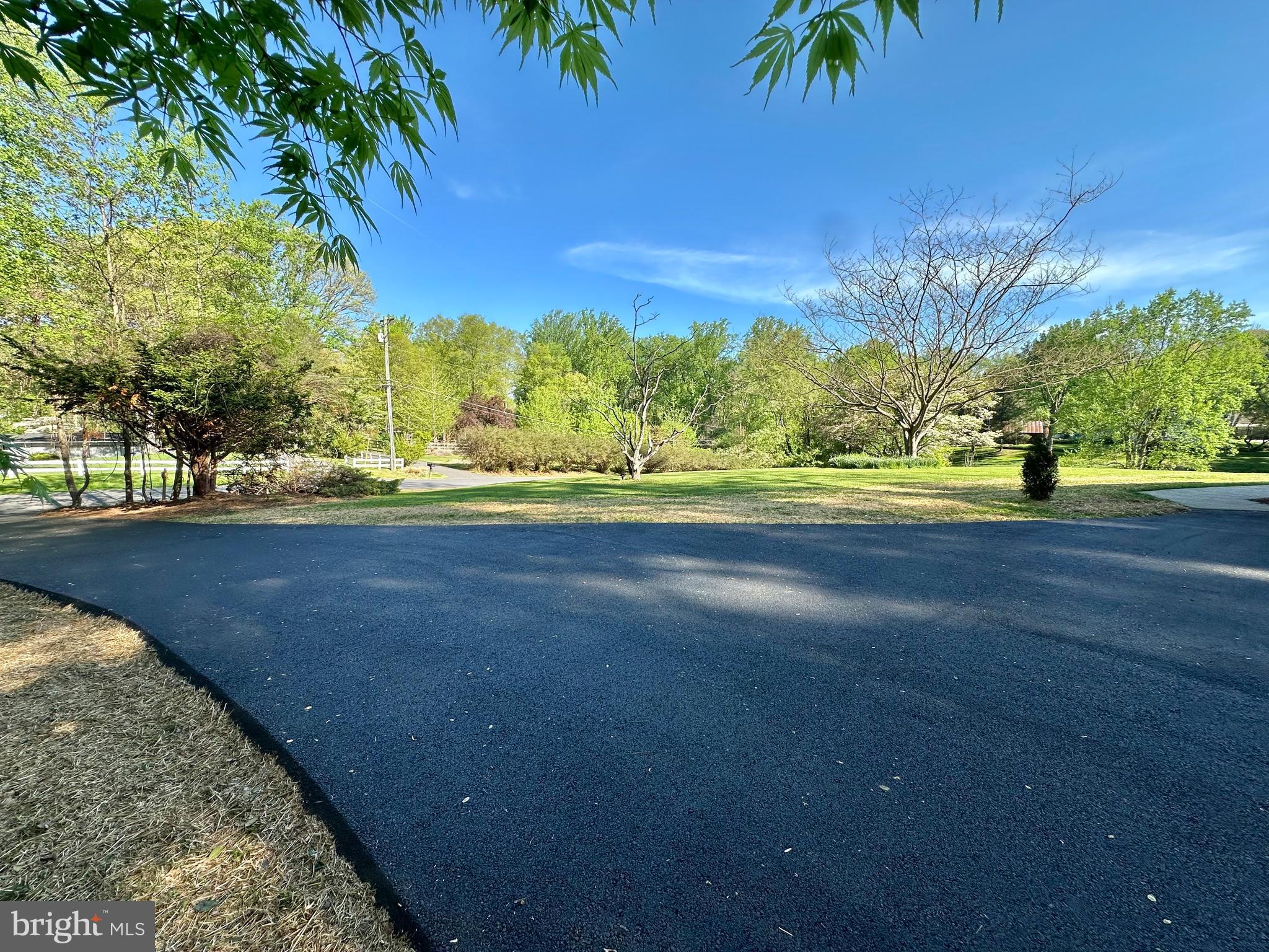 ASHTON POND - Residential