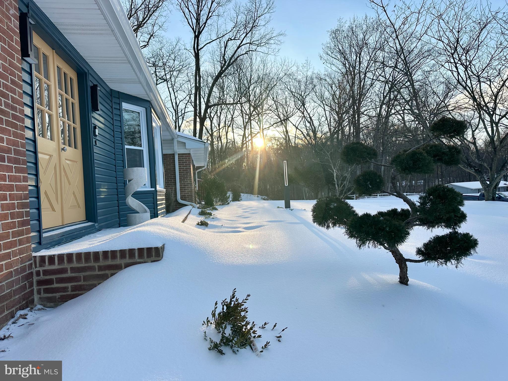 ASHTON POND - Residential