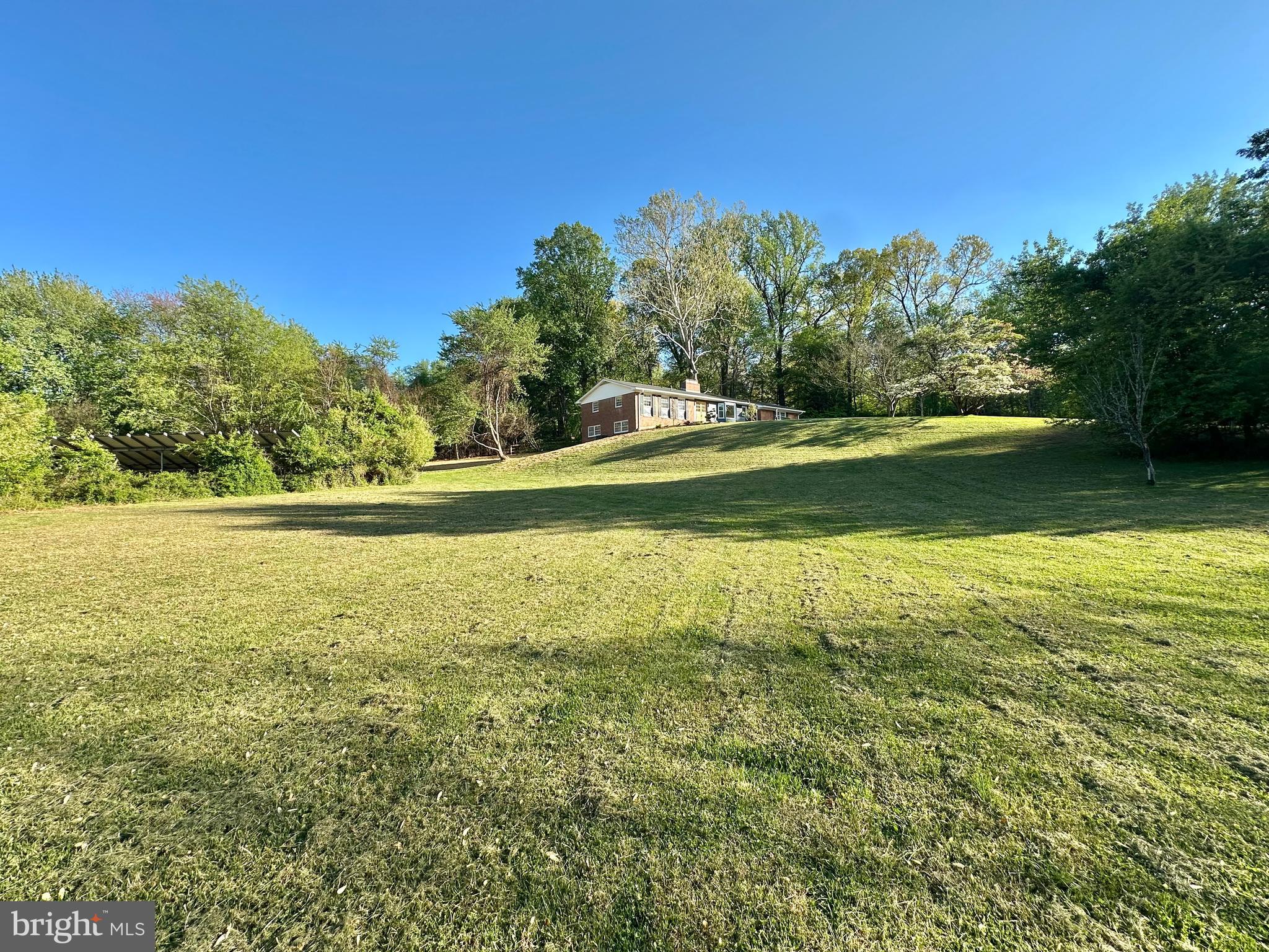ASHTON POND - Residential