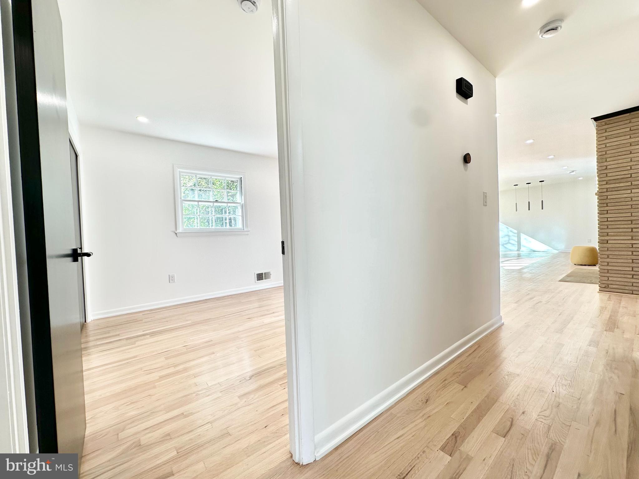 ASHTON POND - Residential