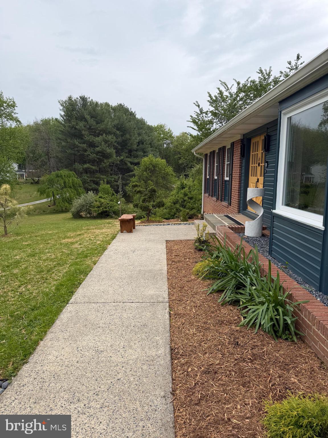 ASHTON POND - Residential