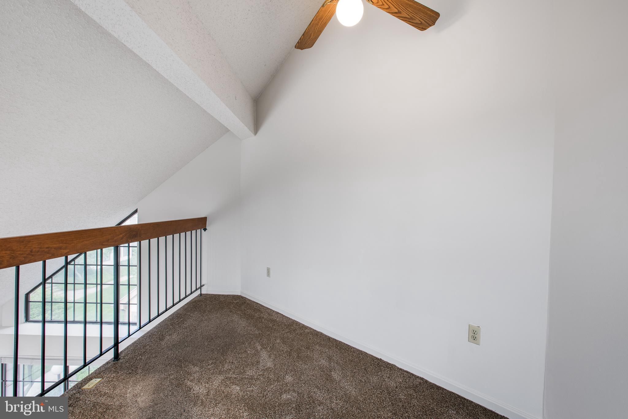 LAUREL RIDGE - Residential Lease