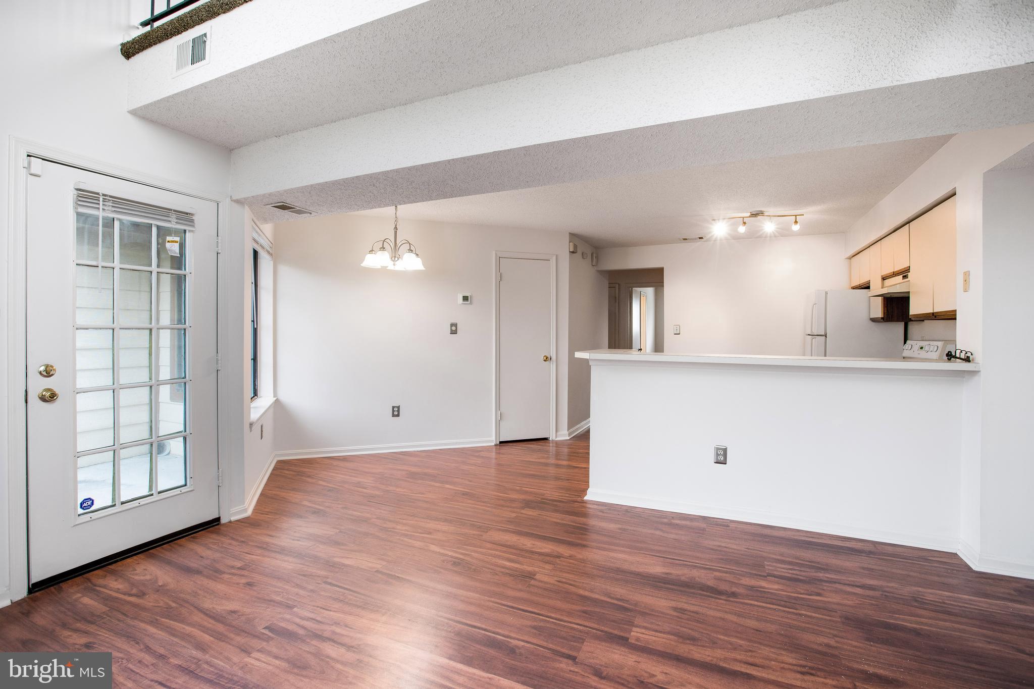 LAUREL RIDGE - Residential Lease