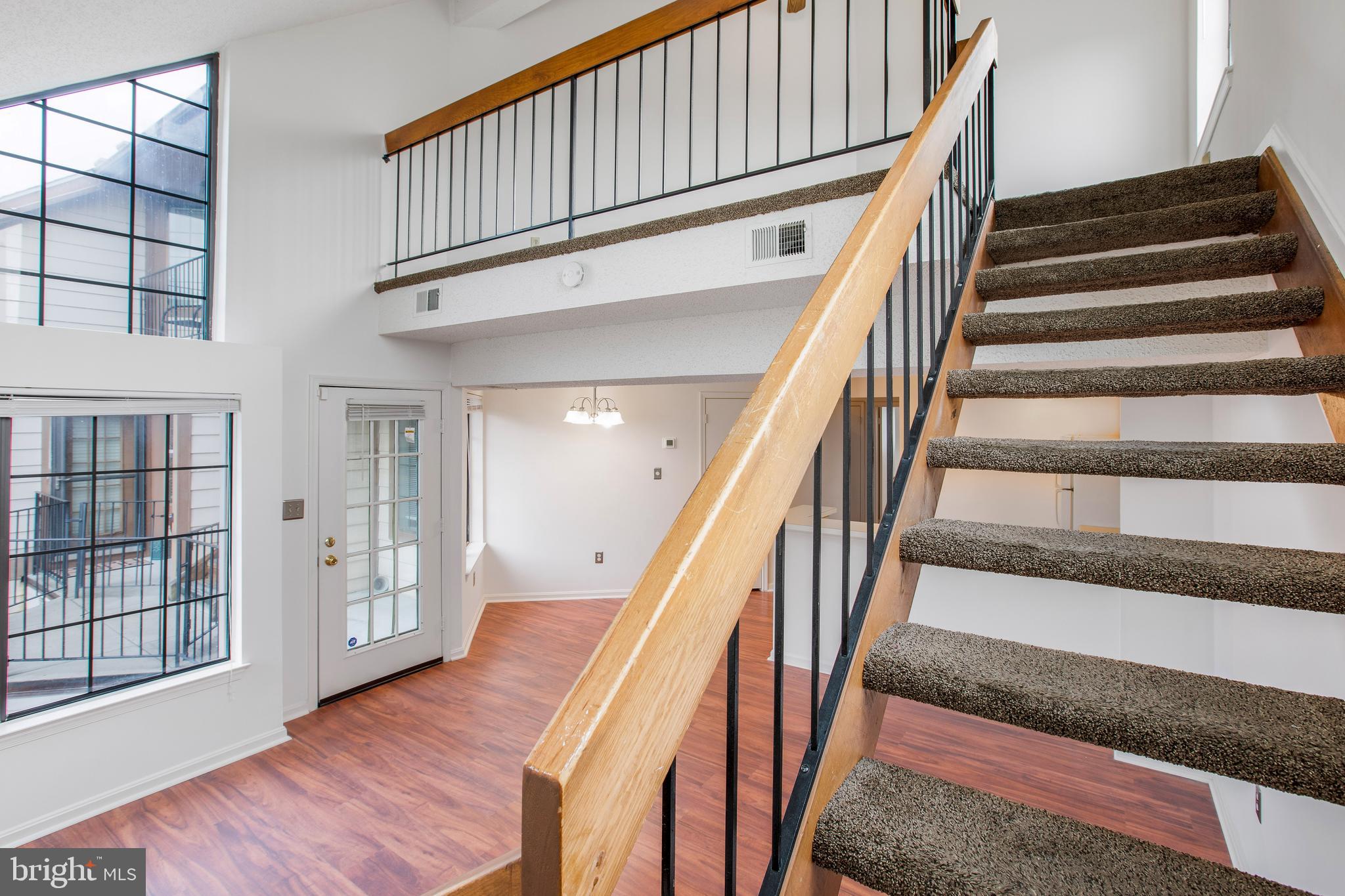 LAUREL RIDGE - Residential Lease