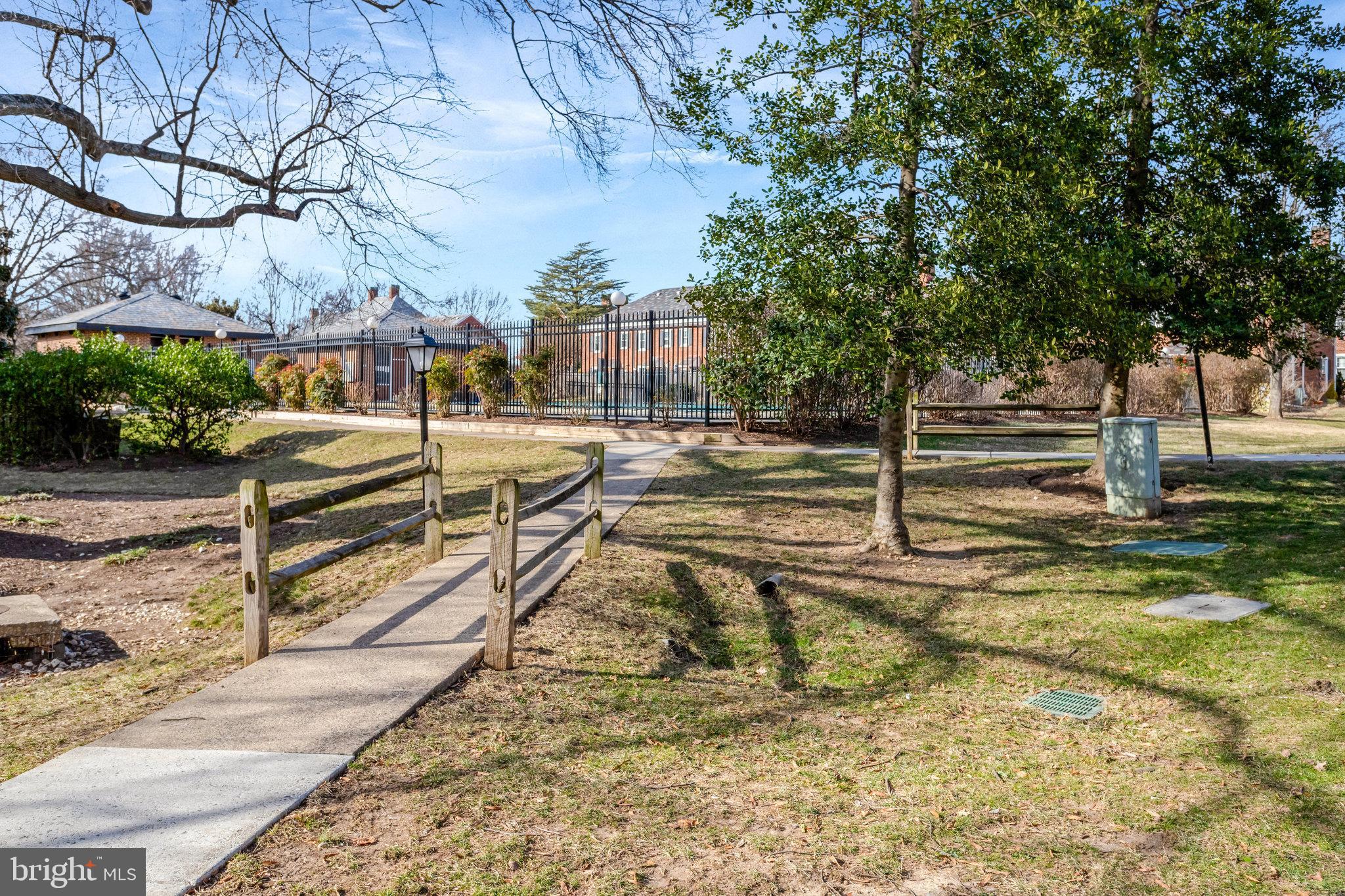 FAIRLINGTON MEWS - Residential